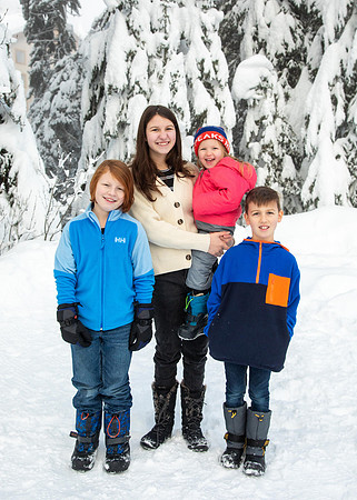 Emond Family Dec 2024-60
