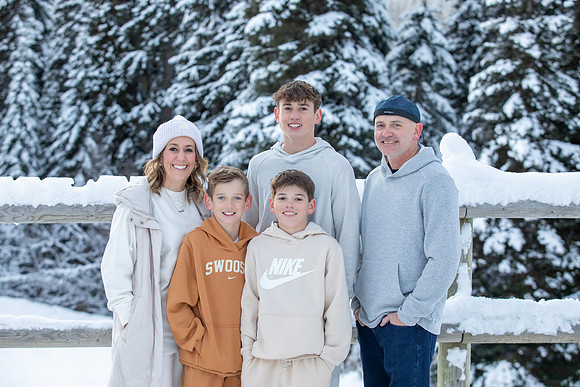 Woods Family Dec 2024-27