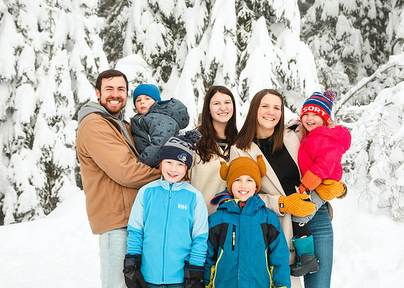 Emond Family Dec 2024-129