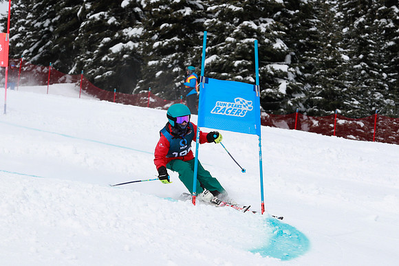 HINGF'25-Fri-Blue Gates Bibs 181-200-112