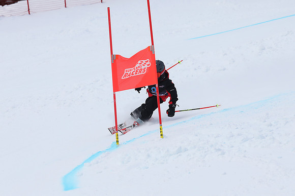 HINGF'25-Sat-Red Gates Bibs 161-180-77