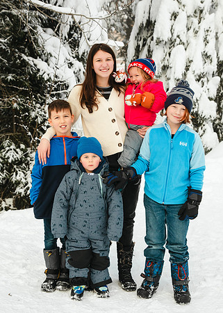 Emond Family Dec 2024-19