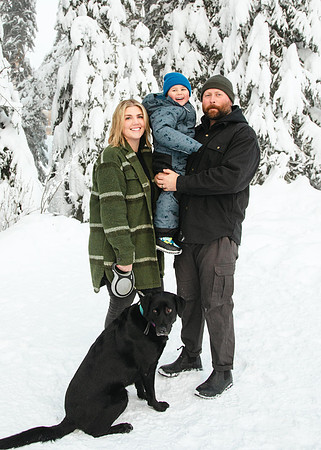 Emond Family Dec 2024-90