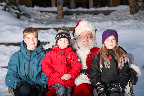 Santa Visit 2024 81-100-107