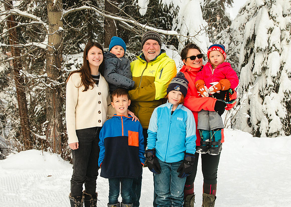 Emond Family Dec 2024-14