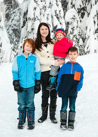 Emond Family Dec 2024-53