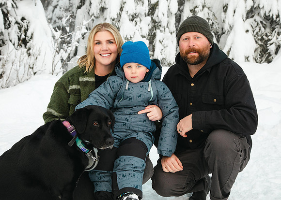 Emond Family Dec 2024-97