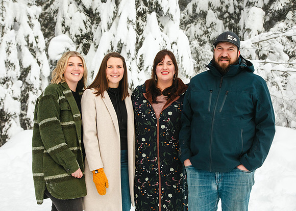 Emond Family Dec 2024-146