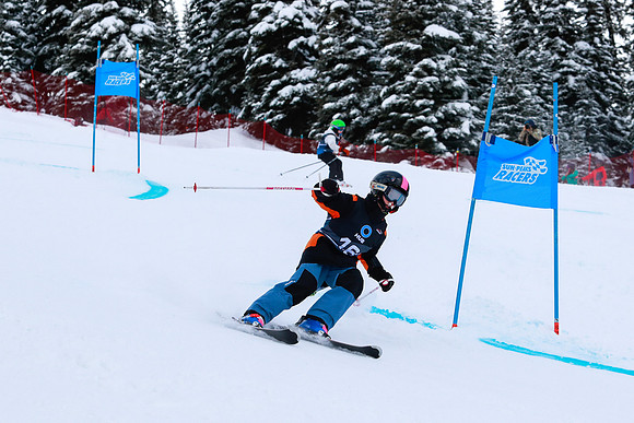 HINGF'25-Sat-Blue Gates Bibs 1-20-99