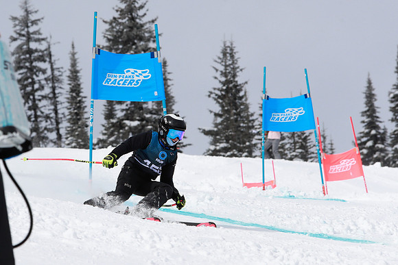 HINGF'25-Fri-Blue Gates Bibs 141-160-124