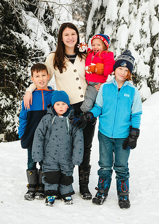 Emond Family Dec 2024-20
