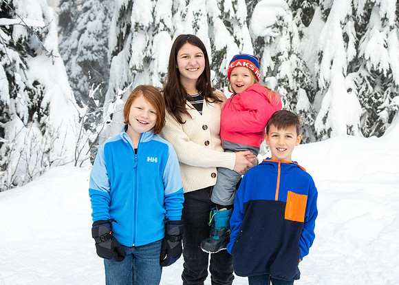 Emond Family Dec 2024-58