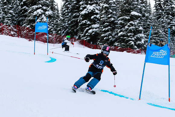 HINGF'25-Sat-Blue Gates Bibs 1-20-98