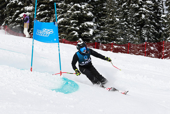 HINGF'25-Fri-Blue Gates Bibs 141-160-127