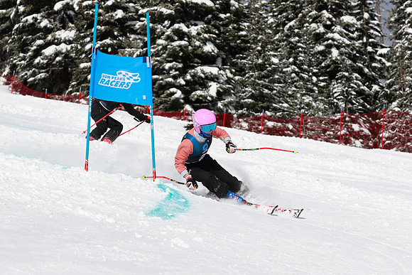 HINGF'25-Fri-Blue Gates Bibs 1-20-6