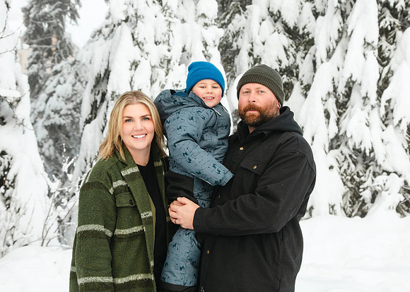 Emond Family Dec 2024-94